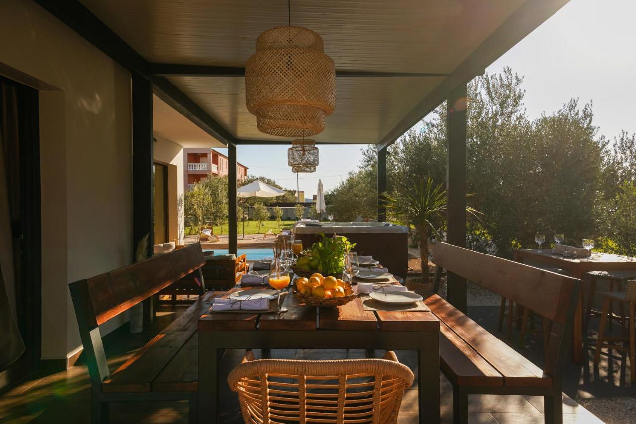 Villa Suncica With Heated Pool, Jacuzzi And Bikes Near Zadar Сукошан Екстер'єр фото